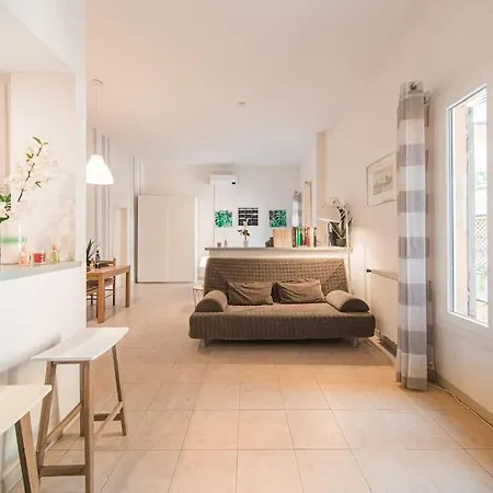 Marte, Piazza Maggiore A 5 Min Appartement *